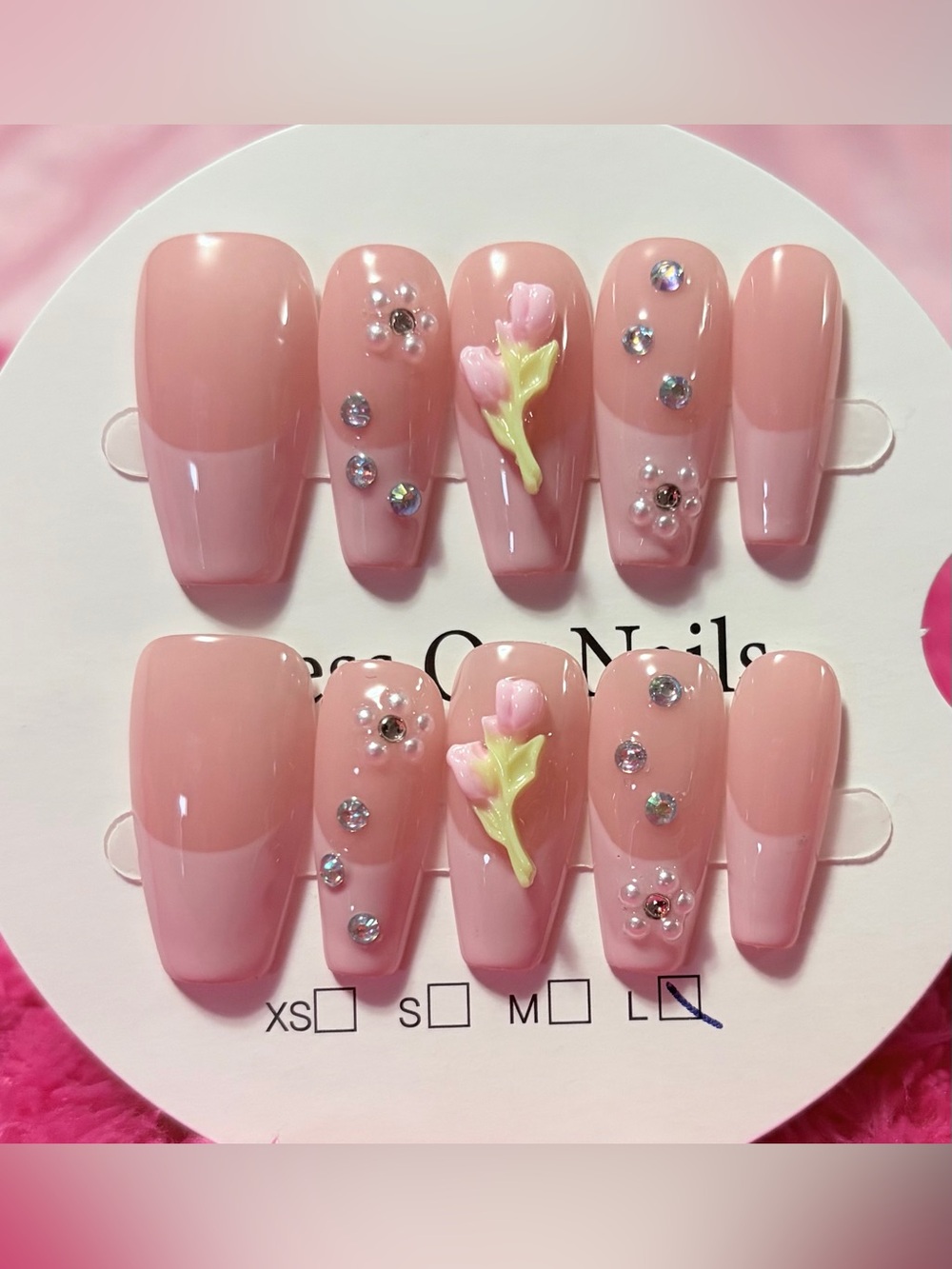 Pink Floral Accent Press-On Nails - Soft Pink Gel Set